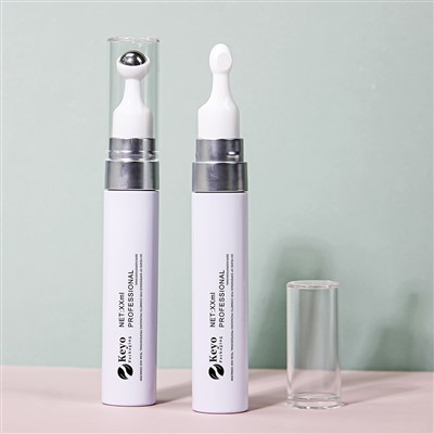 15 ml Pumpflasche aus Kunststoff
