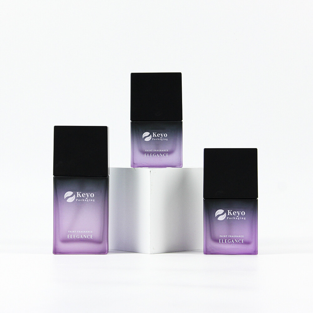 لگژری کاسمیٹک کنٹینرز