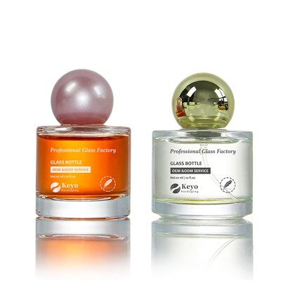 इत्र स्प्रेयर बोतल