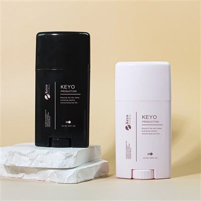 Műanyag dezodor palack