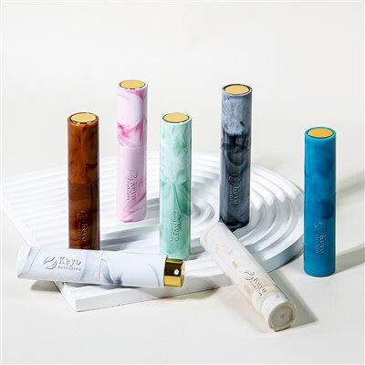 Přenosná láhev na parfém