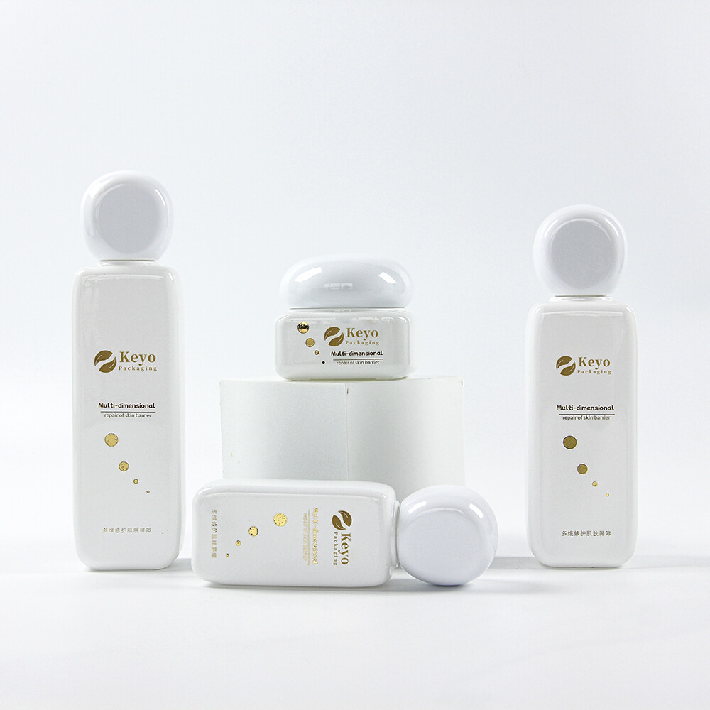 سفید سکن کیئر بوتل سیٹ