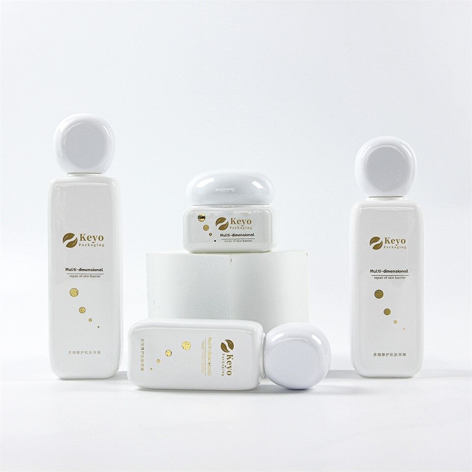 سفید سکن کیئر بوتل سیٹ