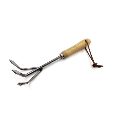 Roostevabast terasest käsireha