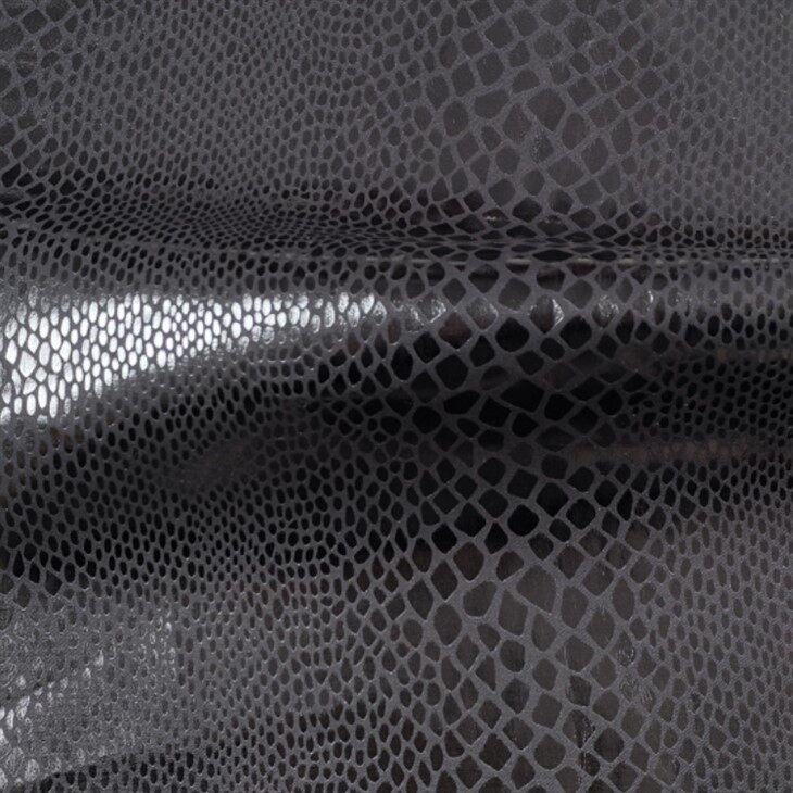 Krokodilo raštas juodo folijos audinys