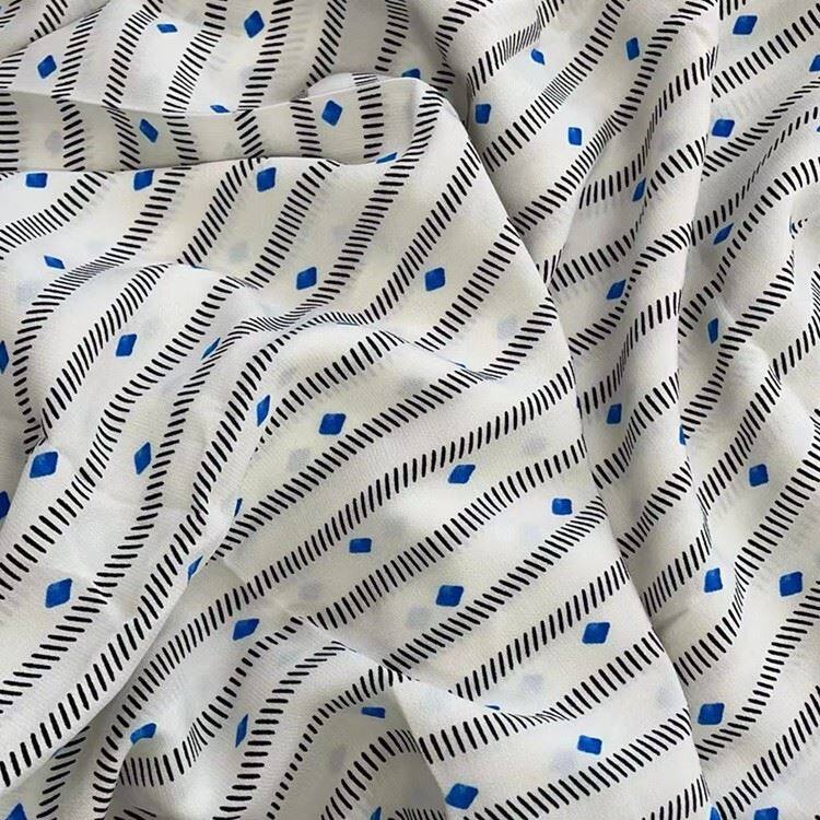 geometric viscose crepe print fabric 2