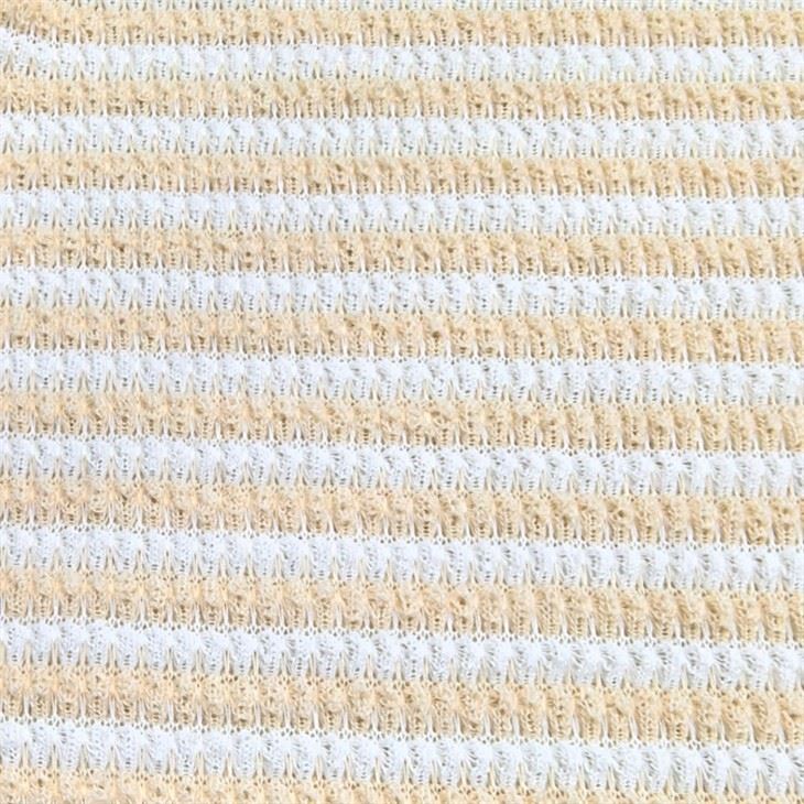 অনুভূমিক ডোরাকাটা Crochet ফ্যাব্রিক