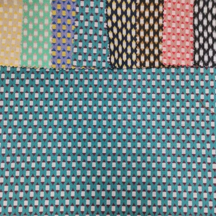 Polyester Stretch Diamond Knitted Jacquard Fabric
