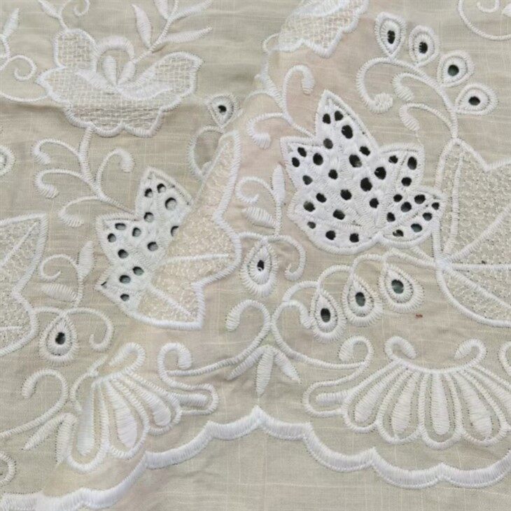 Rayon enkeltsidet broderistof