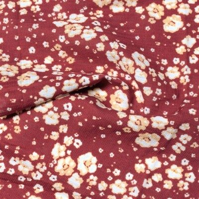 Blómaprentað rauð efni