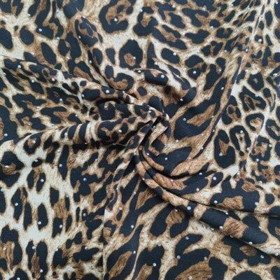 Poly detire ekri an lèt detache ak twal kouch degoute