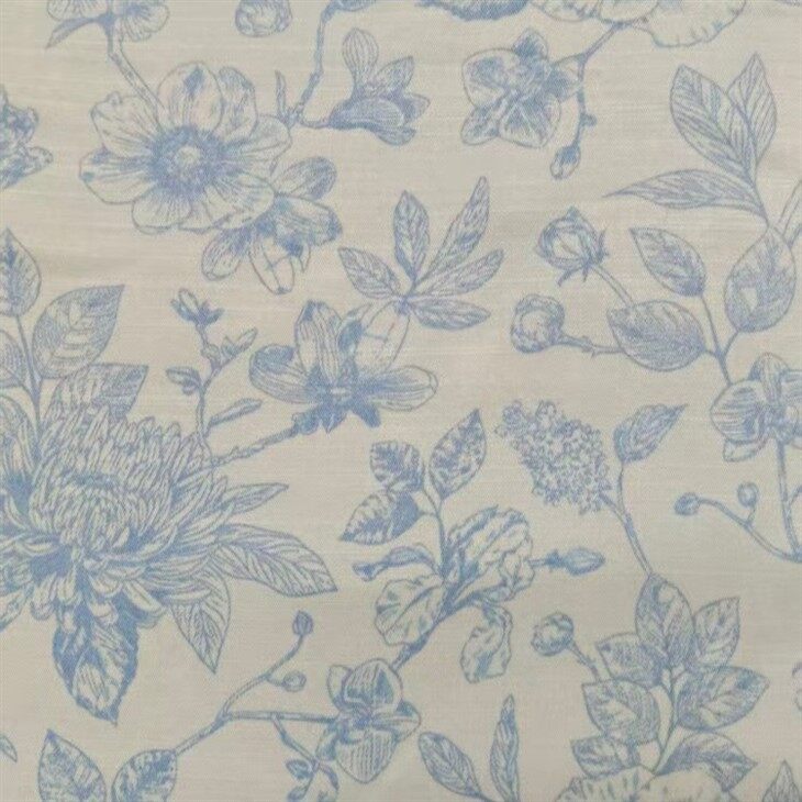 Тъкан с бял син флорален принт