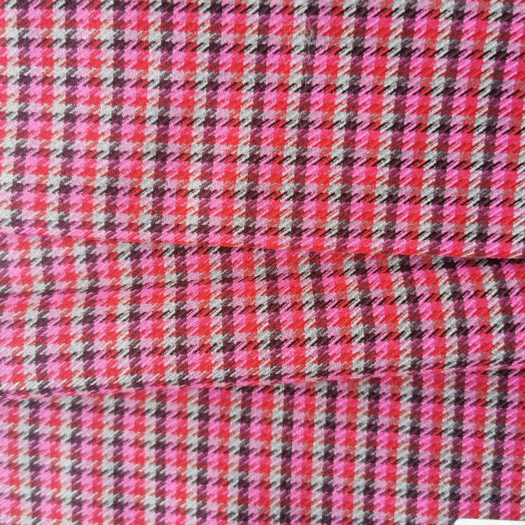 Tejido de cuadros teñido en hilo