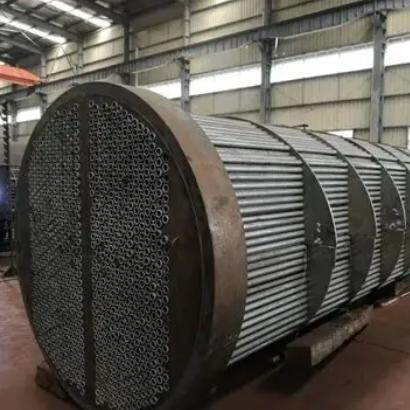 Trocador de calor de tubo reto à base de níquel