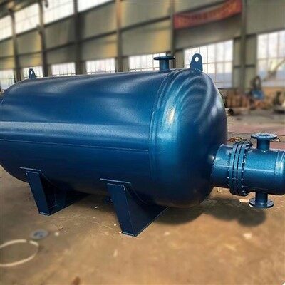 Výmenník tepla horizontálneho objemu