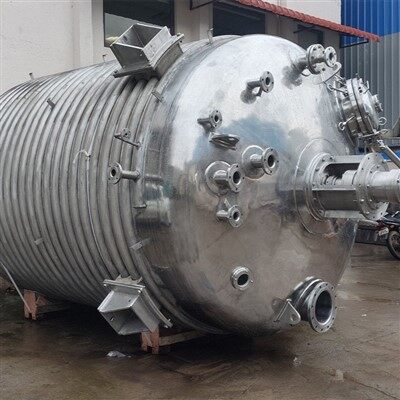 مفاعل أنبوبي