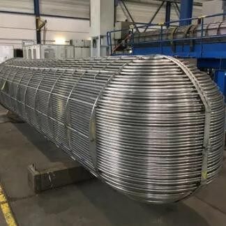 U-tube steam-to-steam thermal exchangers