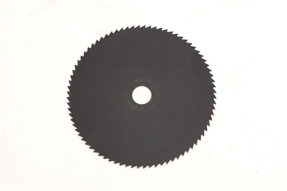 Locking Saw Blade