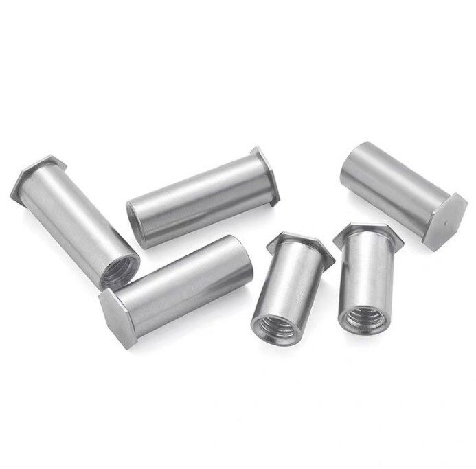 Stainless Steel Welded Stud