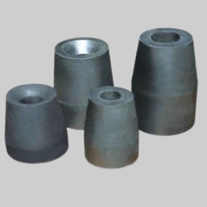 Refractory collector nozzles