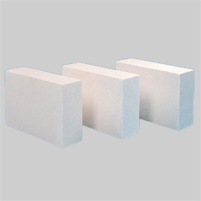 Cirkónium-mullit tégla