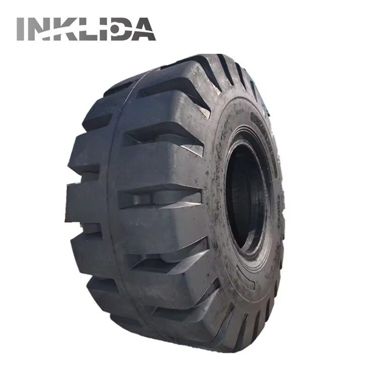 Loader and Dozer tire L5 long life tread