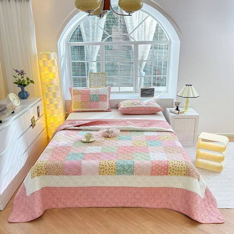 Blomsterteppesett med patchwork