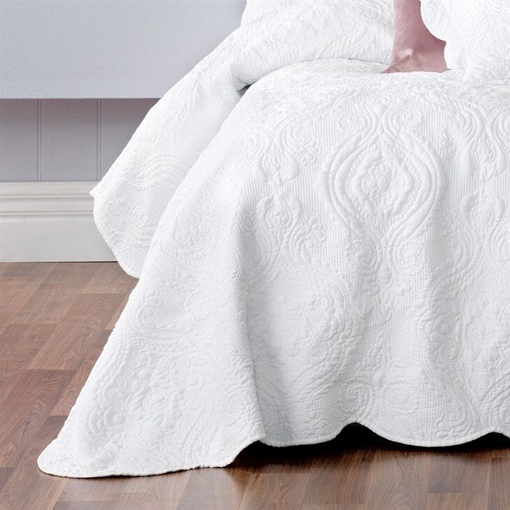 Cotton Embroidered Bed Quilt Set-2