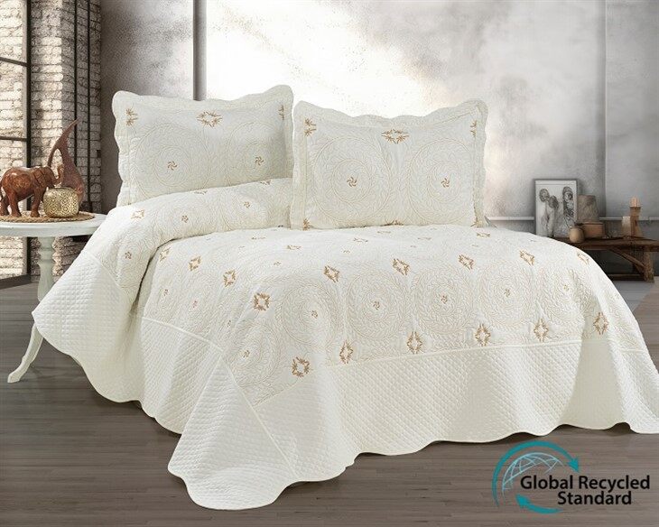 Embroidered Quilt Set With GRS Certification-3