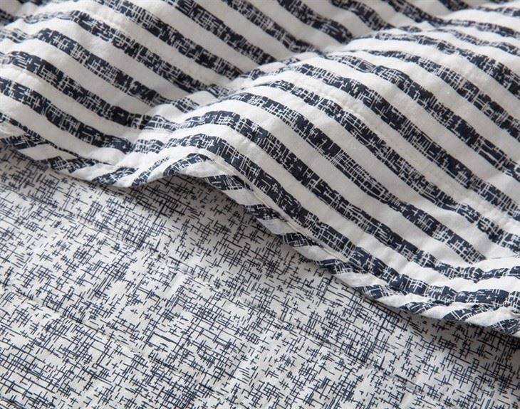 Embroidered Striped Cotton Quilt Set-3