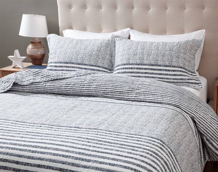 Embroidered Striped Cotton Quilt Set-1