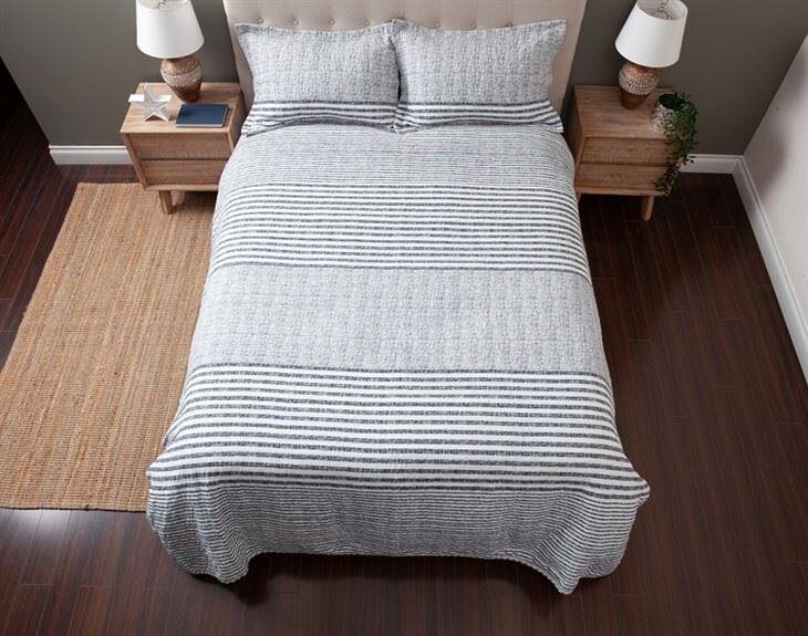 Embroidered Striped Cotton Quilt Set-2