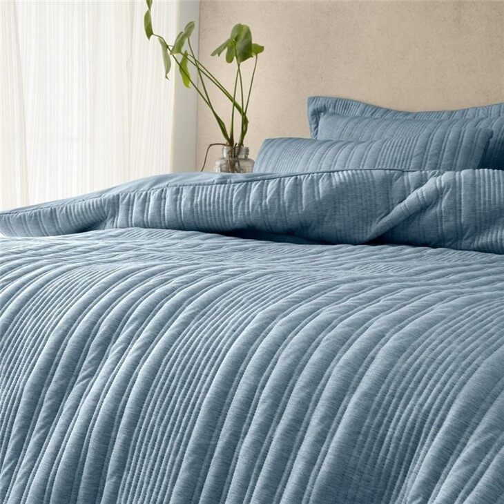 Embroidered Striped Quilt Set-1