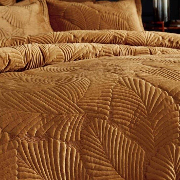 Leaf Pattern Quilted Embroidered Quilt Set-5