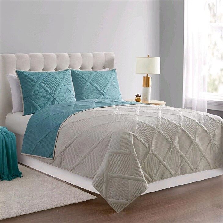 Modern Striped Ultrasonic Quilt Set-2