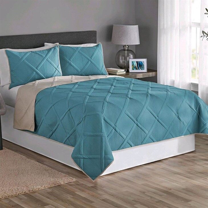 Modern Striped Ultrasonic Quilt Set-1