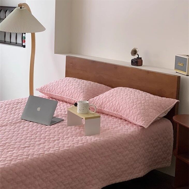 Stone Washed Cotton Quilt-Pink