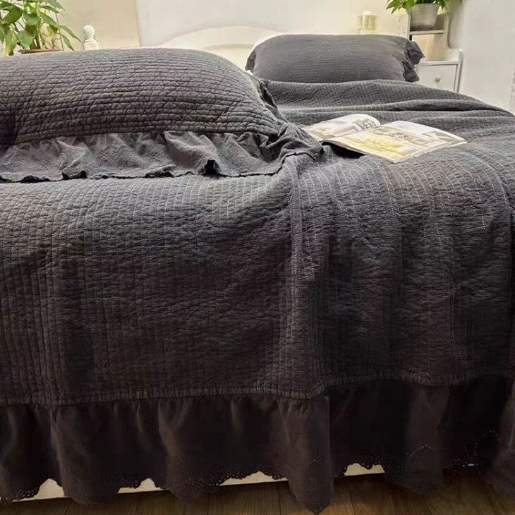 Stonewashed Cotton Bedspread-3