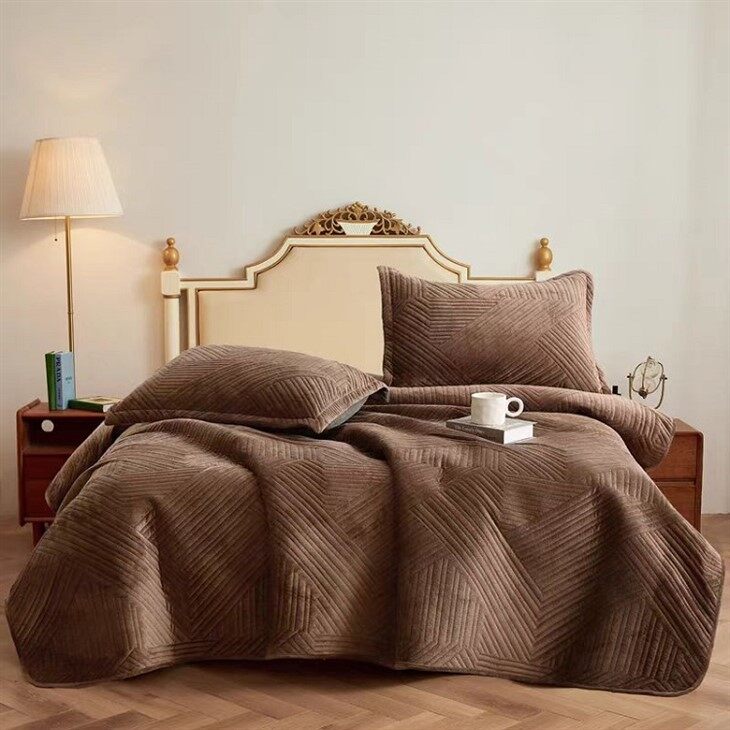 Ultrasonic Bedspread-Dark khaki
