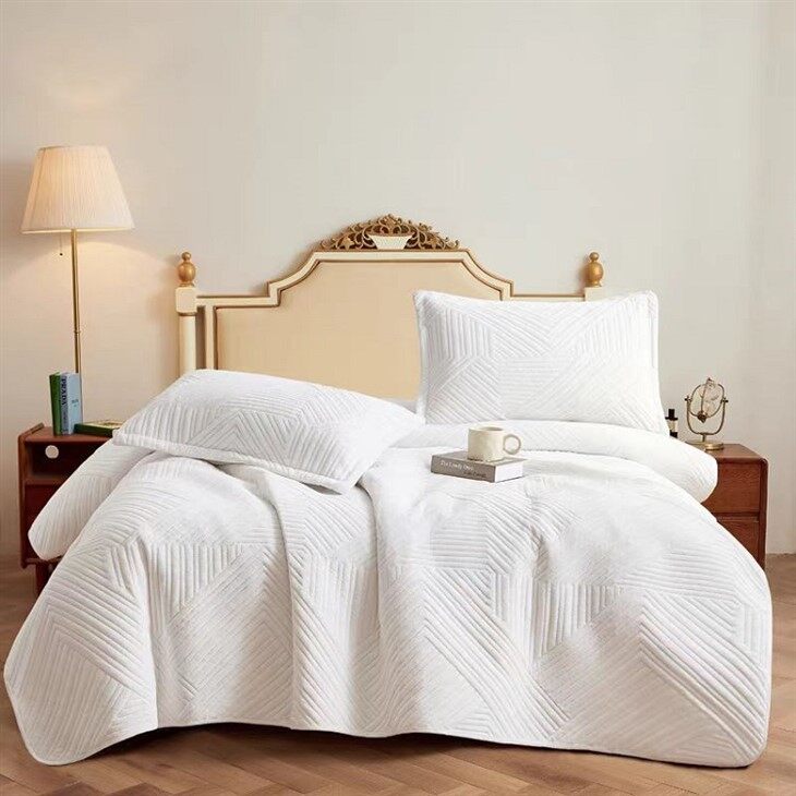 Ultrasonic Bedspread-White