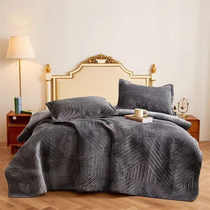 Ultrasonic Bedspread-Brown