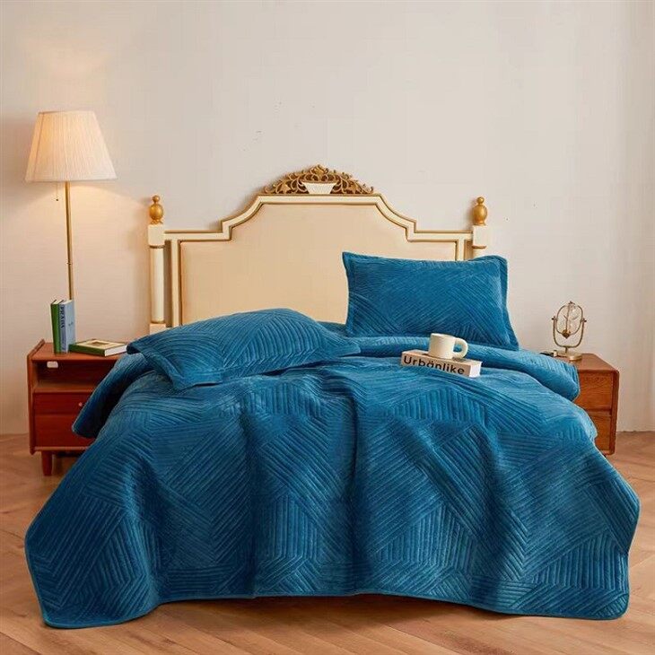 Ultrasonic Bedspread-Lake blue