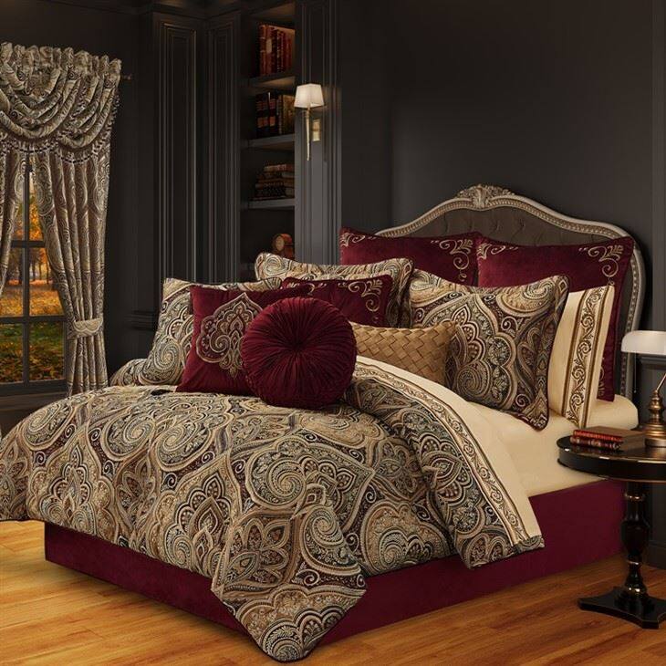 Chenille Jacquard Comforter Set