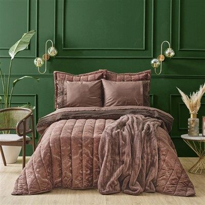 Уютен комплект завивки от шенил