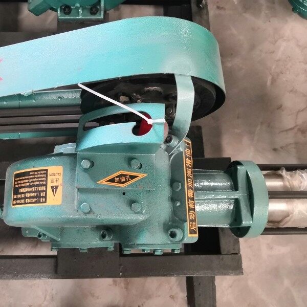 small grout pump body