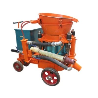 Stroj na stříkaný beton za sucha