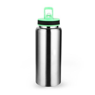 Пляшка спортивної води з соломою