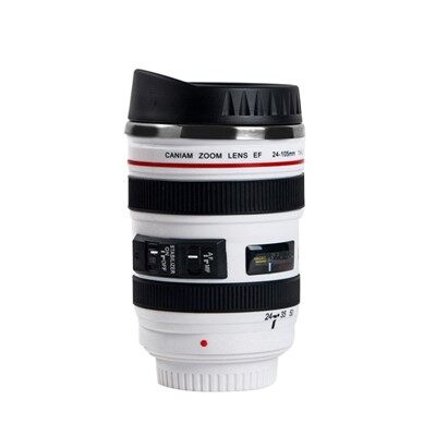 Kameran linssi ruostumattomasta teräksestä