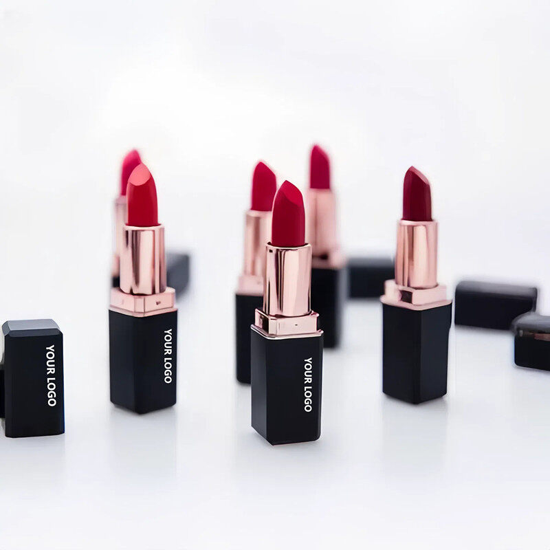 Moisturizing Lipstick And Lip Balm