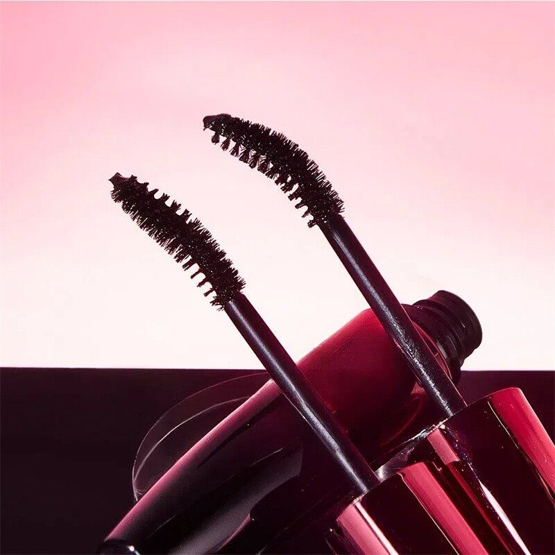 Volumizing waterproof mascara for long-lasting curling2